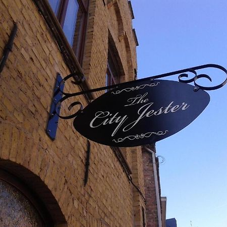 The City Jester Ieper Exteriör bild